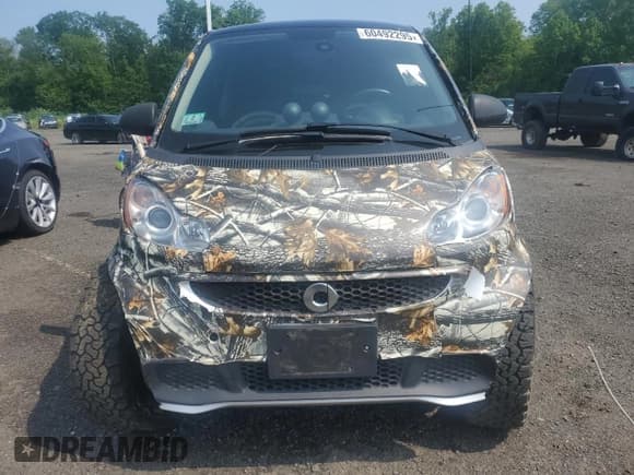 ✅ 2014 Smart fortwo Passion • VIN: WMEEJ9AA9EK737869 • Lot: 60492295. Listed on Copart with 32,226 mi. Free auction sales archive from the USA and detailed vehicle history report at DreamBid. Image 5.