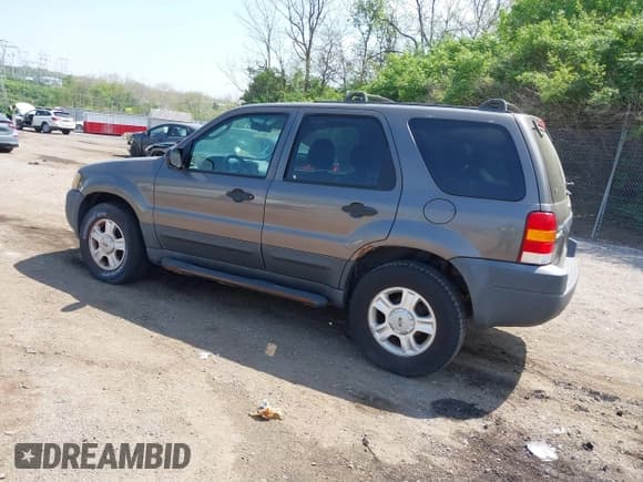 ✅ 2004 Ford Escape XLT • VIN: 1FMCU93134KB07995 • Лот: 42092979. Опубликован ранее на IAAI с пробегом 166 074 миль. Бесплатный доступ к архиву аукционных продаж из США и подробный отчёт об истории автомобиля на DreamBid. Изображение 3.