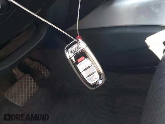 ✅ 2012 Audi A7 Prestige • VIN: WAUSGAFC1CN030964 • Lot: 42980662. Listed on IAAI with 180,409 mi. Free auction sales archive from the USA and detailed vehicle history report at DreamBid. Image 11.