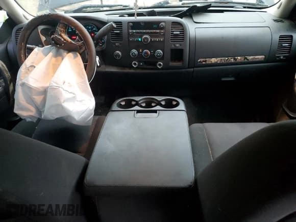 ✅ 2011 Chevrolet Silverado 1500 LT • VIN: 3GCPKSEA7BG156007 • Lot: 71708574. Listed on Copart with 156,902 mi. Free auction sales archive from the USA and detailed vehicle history report at DreamBid. Image 8.