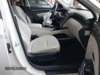 ✅ 2023 Hyundai Tucson SEL Convenience • VIN: KM8JFCA19PU099329 • Лот: 43502260. Размещён на IAAI с пробегом 40 849 миль миль. Получите бесплатный доступ к архиву аукционных продаж из США и посмотрите подробный отчёт об истории автомобиля на DreamBid. Изображение 5.