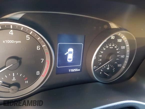 ✅ 2018 Hyundai Elantra SEL • VIN: 5NPD84LF8JH271667 • Lot: 43487626. Listed on IAAI with 115,255 mi. Free auction sales archive from the USA and detailed vehicle history report at DreamBid. Image 7.