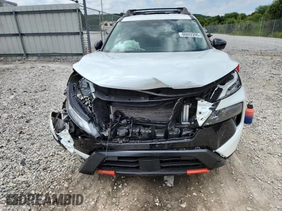 ✅ 2025 Nissan Rogue Rock Creek • VIN: 5N1BT3BB3SC673295 • Lot: 66082295. Listed on Copart with 19,445 mi. Free auction sales archive from the USA and detailed vehicle history report at DreamBid. Image 5.