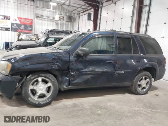 2008 Chevrolet TrailBlazer Fleet 2FL с VIN 1GNDT13S382166869, выставлен на аукционе IAAI как лот 43363281 с пробегом 176 905 миль миль и . История ставок и продаж доступна на DreamBid. Изображение 14.