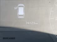 ✅ 2019 Kia Sorento LX • VIN: 5XYPG4A35KG585035 • Лот: 43152392. Опубликован ранее на IAAI с пробегом 74 123 миль. Бесплатный доступ к архиву аукционных продаж из США и подробный отчёт об истории автомобиля на DreamBid. Изображение 15.