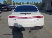 ✅ 2019 Lincoln MKZ Hybrid Reserve I • VIN: 3LN6L5LU7KR631615 • Лот: 43419024. Опубликован ранее на IAAI с пробегом 233 492 миль. Бесплатный доступ к архиву аукционных продаж из США и подробный отчёт об истории автомобиля на DreamBid. Изображение 16.