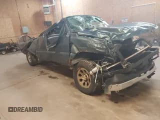 ✅ 2007 Chevrolet Silverado 1500 Work Truck • VIN: 1GCEK19V77Z154523 • Lot: 42073393. Wystawiony na IAAI z przebiegiem Nie podano. Bezpłatny archiwum sprzedaży aukcyjnych z USA i szczegółowy raport historii pojazdu na DreamBid. Zdjęcie 1.