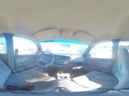 ✅ 2000 Dodge Durango • VIN: 1B4HS28N8YF262556 • Lot: 70458725. Wystawiony na Copart z przebiegiem 192 052 mil. Bezpłatny archiwum sprzedaży aukcyjnych z USA i szczegółowy raport historii pojazdu na DreamBid. Zdjęcie 14.