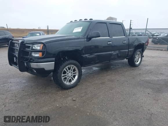 2006 Chevrolet Silverado 1500 LT1 с VIN 2GCEK13Z261356091, выставлен на аукционе IAAI как лот 41734558 с пробегом 247 209 миль миль и . История ставок и продаж доступна на DreamBid. Изображение 2.