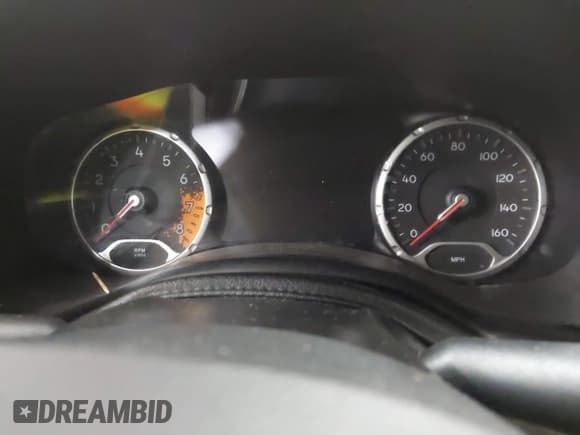 ✅ 2015 Jeep Renegade Trailhawk • VIN: ZACCJBCT5FPC24556 • Lot: 43399866. Wystawiony na IAAI z przebiegiem Nie podano. Bezpłatny archiwum sprzedaży aukcyjnych z USA i szczegółowy raport historii pojazdu na DreamBid. Zdjęcie 7.