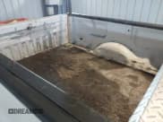 ✅ 2013 Ford F-150 XL • VIN: 1FTMF1CM3DKE88360 • Lot: 43791329. Wystawiony na IAAI z przebiegiem 194 507 mil. Bezpłatny archiwum sprzedaży aukcyjnych z USA i szczegółowy raport historii pojazdu na DreamBid. Zdjęcie 8.