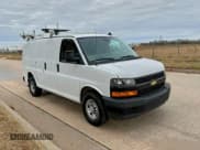 ✅ 2020 Chevrolet Express Cargo • VIN: 1GCWGAFP9L1210191 • Lot: 94977915. Listed on Copart with 180,894 mi. Free auction sales archive from the USA and detailed vehicle history report at DreamBid. Image 1.