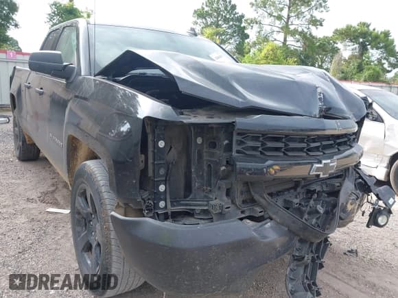 ✅ 2018 Chevrolet Silverado 1500 Work Truck • VIN: 1GCRCNEC5JZ371408 • Lot: 42806099. Wystawiony na IAAI z przebiegiem 167 207 mil. Bezpłatny archiwum sprzedaży aukcyjnych z USA i szczegółowy raport historii pojazdu na DreamBid. Zdjęcie 6.