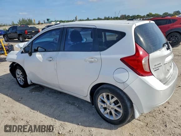 ✅ 2016 Nissan Note SV • VIN: 3N1CE2CP7GL387424 • Lot: 94412915. Wystawiony na Copart z przebiegiem 132 874 mil. Bezpłatny archiwum sprzedaży aukcyjnych z USA i szczegółowy raport historii pojazdu na DreamBid. Zdjęcie 2.