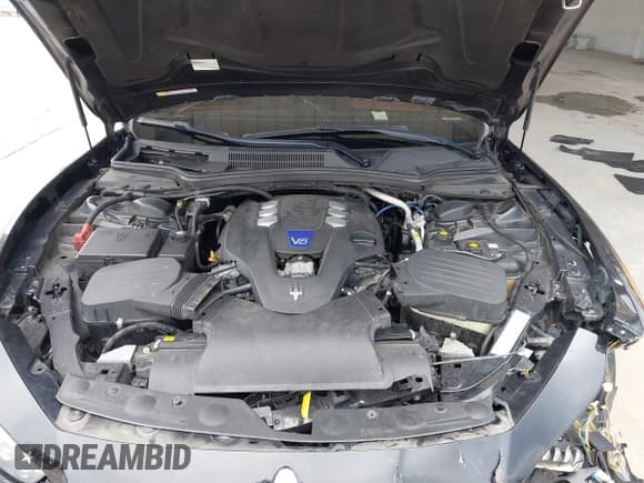 ✅ 2017 Maserati Ghibli S • VIN: ZAM57RSL7H1198901 • Lot: 42801540. Wystawiony na IAAI z przebiegiem 103 964 mil. Bezpłatny archiwum sprzedaży aukcyjnych z USA i szczegółowy raport historii pojazdu na DreamBid. Zdjęcie 10.