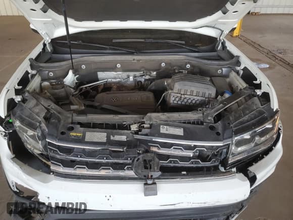 ✅ 2019 Volkswagen Atlas SE • VIN: 1V2DP2CA9KC571631 • Lot: 55625774. Listed on Copart with 47,065 mi. Free auction sales archive from the USA and detailed vehicle history report at DreamBid. Image 12.