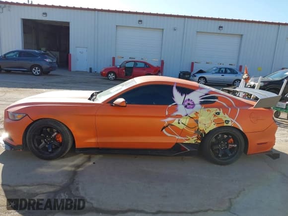 ✅ 2016 Ford Mustang V6 • VIN: 1FA6P8AMXG5322248 • Lot: 43699380. Wystawiony na IAAI z przebiegiem 90 877 mil. Bezpłatny archiwum sprzedaży aukcyjnych z USA i szczegółowy raport historii pojazdu na DreamBid. Zdjęcie 14.