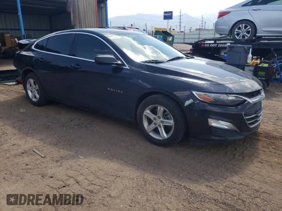 ✅ 2019 Chevrolet Malibu LS • VIN: 1G1ZB5ST1KF105029 • Лот: 62115415. Опубликован ранее на Copart с пробегом 116 467 миль. Бесплатный доступ к архиву аукционных продаж из США и подробный отчёт об истории автомобиля на DreamBid. Изображение 4.