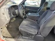 ✅ 2005 Chevrolet Silverado 2500HD LS • VIN: 1GCHK29U75E314382 • Lot: 90525575. Wystawiony na Copart z przebiegiem 97 526 mil. Bezpłatny archiwum sprzedaży aukcyjnych z USA i szczegółowy raport historii pojazdu na DreamBid. Zdjęcie 7.