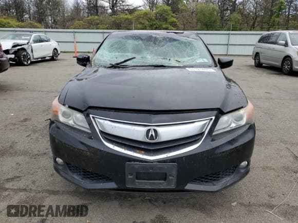✅ 2014 Acura ILX Premium • VIN: 19VDE2E51EE000261 • Lot: 57121415. Wystawiony na Copart z przebiegiem 135 886 mil. Bezpłatny archiwum sprzedaży aukcyjnych z USA i szczegółowy raport historii pojazdu na DreamBid. Zdjęcie 5.