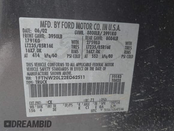 ✅ 2002 Ford F-250 XL • VIN: 1FTNW20L22ED62511 • Lot: 41774223. Wystawiony na IAAI z przebiegiem 266 036 mil. Bezpłatny archiwum sprzedaży aukcyjnych z USA i szczegółowy raport historii pojazdu na DreamBid. Zdjęcie 9.