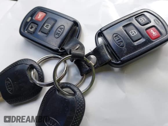 ✅ 2004 Kia Sedona LX • VIN: KNDUP131646573608 • Лот: 42340645. Опубликован ранее на IAAI с пробегом 164 923 миль. Бесплатный доступ к архиву аукционных продаж из США и подробный отчёт об истории автомобиля на DreamBid. Изображение 11.