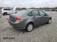 ✅ 2010 Ford Focus S • VIN: 1FAHP3EN5AW247202 • Lot: 91025015. Wystawiony na Copart z przebiegiem 88 529 mil. Bezpłatny archiwum sprzedaży aukcyjnych z USA i szczegółowy raport historii pojazdu na DreamBid. Zdjęcie 4.