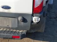 ✅ 2018 Ford Transit Passenger XL • VIN: 1FBZX2YM1JKA33699 • Lot: 41786863. Wystawiony na IAAI z przebiegiem 138 735 mil. Bezpłatny archiwum sprzedaży aukcyjnych z USA i szczegółowy raport historii pojazdu na DreamBid. Zdjęcie 17.