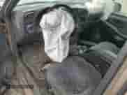 2002 Chevrolet S-10 LS с VIN 1GCDT13W02K128700, выставлен на аукционе Copart как лот 58935985 с пробегом Не указан миль и Списание • Salvage title. История ставок и продаж доступна на DreamBid. Изображение 8.