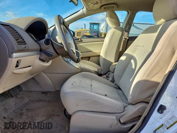 ✅ 2012 Nissan Sentra SR • VIN: 3N1AB6AP2CL651086 • Lot: 96035735. Wystawiony na Copart z przebiegiem 147 116 mil. Bezpłatny archiwum sprzedaży aukcyjnych z USA i szczegółowy raport historii pojazdu na DreamBid. Zdjęcie 7.