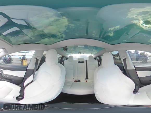 ✅ 2020 Tesla Model 3 Standard Range Plus • VIN: 5YJ3E1EA7LF662508 • Lot: 85361655. Wystawiony na Copart z przebiegiem 61 129 mil. Bezpłatny archiwum sprzedaży aukcyjnych z USA i szczegółowy raport historii pojazdu na DreamBid. Zdjęcie 14.