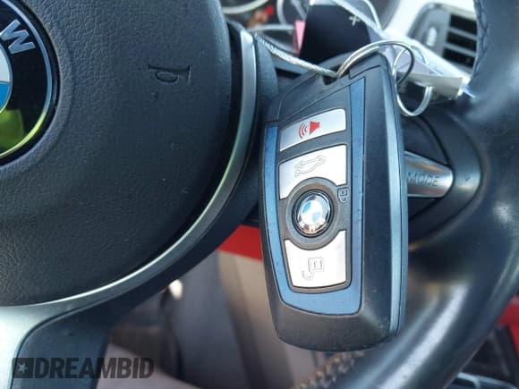 ✅ 2016 BMW 4 Series 428i xDrive • VIN: WBA3N9C5XGK250867 • Лот: 42281403. Опубликован ранее на IAAI с пробегом 60 468 миль. Бесплатный доступ к архиву аукционных продаж из США и подробный отчёт об истории автомобиля на DreamBid. Изображение 11.