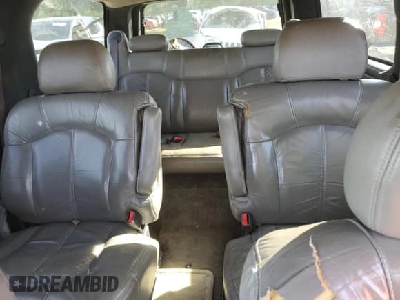 ✅ 2002 Chevrolet Suburban LS • VIN: 3GNFK16Z02G196575 • Лот: 80636624. Опубликован ранее на Copart с пробегом Не указан. Бесплатный доступ к архиву аукционных продаж из США и подробный отчёт об истории автомобиля на DreamBid. Изображение 10.