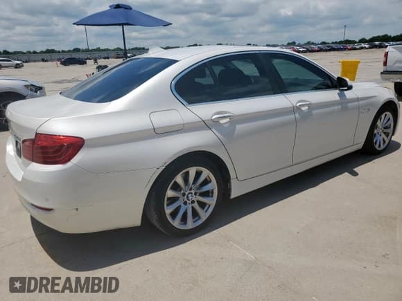 ✅ 2014 BMW 5 Series 535d • VIN: WBAXA5C53ED690596 • Лот: 58546325. Опубликован ранее на Copart с пробегом 178 925 миль. Бесплатный доступ к архиву аукционных продаж из США и подробный отчёт об истории автомобиля на DreamBid. Изображение 3.