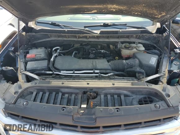 ✅ 2019 Chevrolet Silverado 1500 LT • VIN: 1GCRYDEK6KZ246700 • Lot: 63295415. Wystawiony na Copart z przebiegiem 133 182 mil. Bezpłatny archiwum sprzedaży aukcyjnych z USA i szczegółowy raport historii pojazdu na DreamBid. Zdjęcie 11.