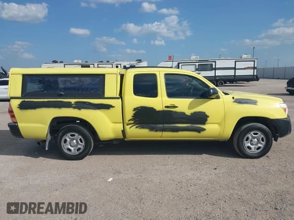 ✅ 2013 Toyota Tacoma • VIN: 5TFTX4CN5DX033256 • Лот: 42863048. Опубликован ранее на IAAI с пробегом 259 024 миль. Бесплатный доступ к архиву аукционных продаж из США и подробный отчёт об истории автомобиля на DreamBid. Изображение 13.