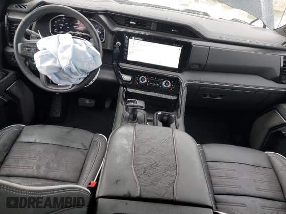 ✅ 2024 GMC Sierra 1500 AT4X • VIN: 3GTUUFEL7RG156119 • Лот: 41446385. Опубликован ранее на Copart с пробегом 12 844 миль. Бесплатный доступ к архиву аукционных продаж из США и подробный отчёт об истории автомобиля на DreamBid. Изображение 8.