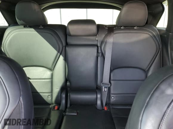 ✅ 2019 Infiniti QX50 Essential • VIN: 3PCAJ5M16KF104885 • Лот: 89645495. Опубликован ранее на Copart с пробегом 74 272 миль. Бесплатный доступ к архиву аукционных продаж из США и подробный отчёт об истории автомобиля на DreamBid. Изображение 10.