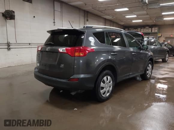 ✅ 2013 Toyota RAV4 LE • VIN: 2T3BFREVXDW068775 • Lot: 43187216. Listed on IAAI with 251,807 mi. Free auction sales archive from the USA and detailed vehicle history report at DreamBid. Image 4.