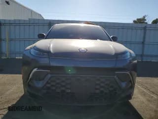 ✅ 2023 Fisker Ocean One • VIN: VCF1ZBU23PG002800 • Lot: 74080154. Wystawiony na Copart z przebiegiem Nie podano. Bezpłatny archiwum sprzedaży aukcyjnych z USA i szczegółowy raport historii pojazdu na DreamBid. Zdjęcie 5.