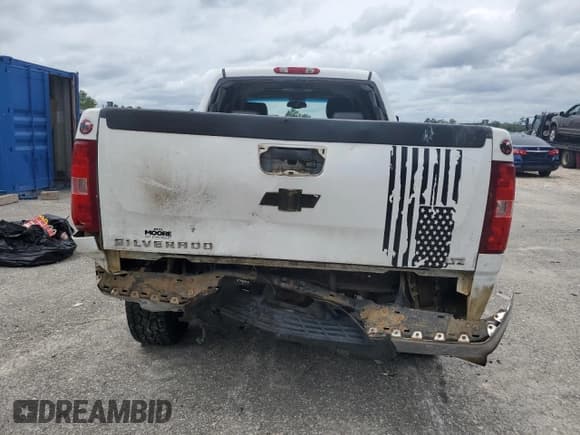 ✅ 2007 Chevrolet Silverado 2500HD 2LT • VIN: 1GCHK23697F536798 • Лот: 67940625. Опубликован ранее на Copart с пробегом 370 465 миль. Бесплатный доступ к архиву аукционных продаж из США и подробный отчёт об истории автомобиля на DreamBid. Изображение 6.