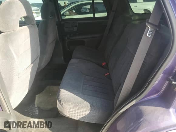 1996 Chevrolet Blazer с VIN 1GNDT13W2T2144616, выставлен на аукционе Copart как лот 72222144 с пробегом 79 574 миль миль и Списание • Salvage title. История ставок и продаж доступна на DreamBid. Изображение 11.