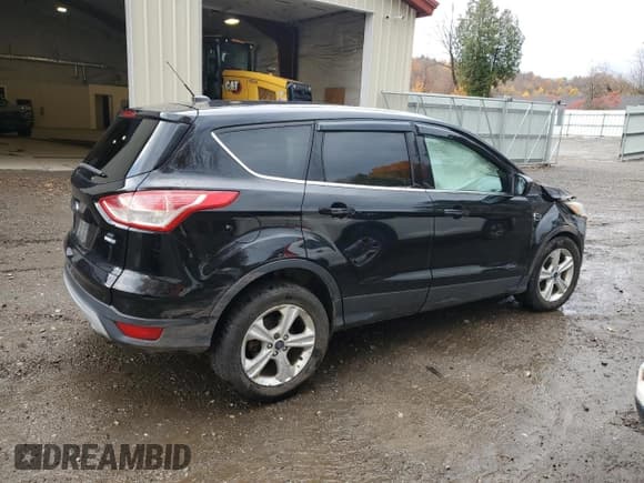 ✅ 2016 Ford Escape SE • VIN: 1FMCU9GX1GUB78278 • Лот: 87018375. Опубликован ранее на Copart с пробегом 96 912 миль. Бесплатный доступ к архиву аукционных продаж из США и подробный отчёт об истории автомобиля на DreamBid. Изображение 3.