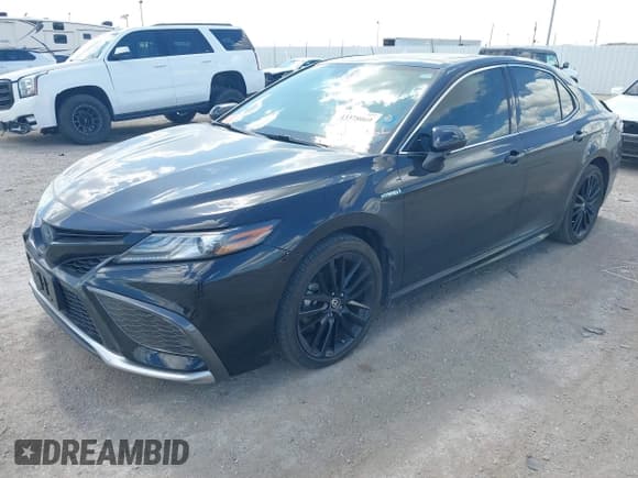 ✅ 2021 Toyota Camry Hybrid XSE • VIN: 4T1K31AK7MU024554 • Лот: 43378069. Опубликован ранее на IAAI с пробегом 67 170 миль. Бесплатный доступ к архиву аукционных продаж из США и подробный отчёт об истории автомобиля на DreamBid. Изображение 2.