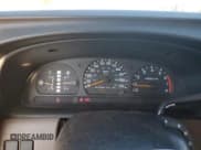 ✅ 2000 Nissan Frontier XE • VIN: 1N6DD26S4YC340673 • Lot: 92228425. Wystawiony na Copart z przebiegiem 113 656 mil. Bezpłatny archiwum sprzedaży aukcyjnych z USA i szczegółowy raport historii pojazdu na DreamBid. Zdjęcie 9.