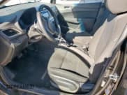 ✅ 2018 Hyundai Accent SE • VIN: 3KPC24A30JE010852 • Лот: 52120325. Опубликован ранее на Copart с пробегом 160 879 миль. Бесплатный доступ к архиву аукционных продаж из США и подробный отчёт об истории автомобиля на DreamBid. Изображение 8.