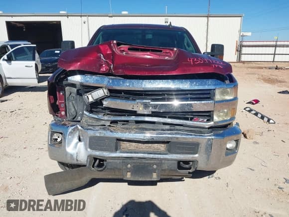 ✅ 2017 Chevrolet Silverado 2500HD LT • VIN: 1GC1KVEY6HF149323 • Lot: 43544222. Listed on IAAI with Not provided. Free auction sales archive from the USA and detailed vehicle history report at DreamBid. Image 12.
