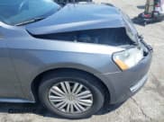 ✅ 2014 Volkswagen Passat S • VIN: 1VWAP7A3XEC003928 • Лот: 42483100. Опубликован ранее на IAAI с пробегом 132 117 миль. Бесплатный доступ к архиву аукционных продаж из США и подробный отчёт об истории автомобиля на DreamBid. Изображение 13.