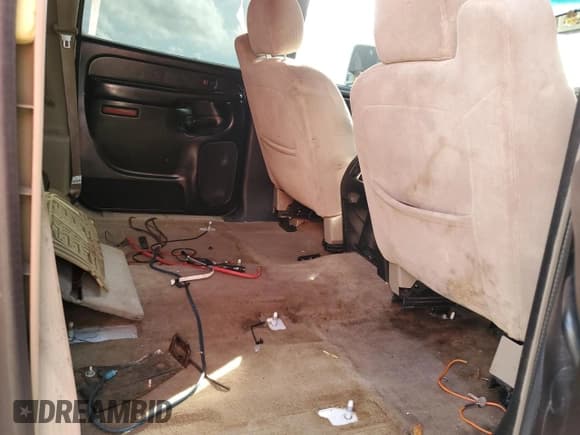 ✅ 2004 Chevrolet Silverado 2500HD LT • VIN: 1GCHC23UX4F248554 • Lot: 78928224. Listed on Copart with Not provided. Free auction sales archive from the USA and detailed vehicle history report at DreamBid. Image 10.