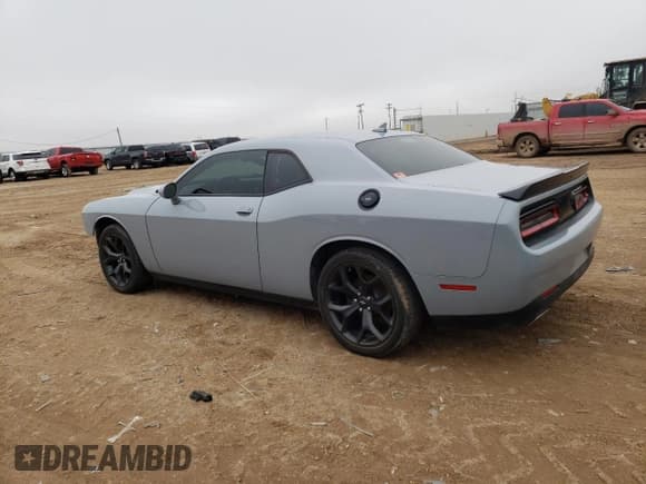 ✅ 2020 Dodge Challenger SXT • VIN: 2C3CDZAG8LH236126 • Lot: 39591294. Wystawiony na Copart z przebiegiem 38 645 mil. Bezpłatny archiwum sprzedaży aukcyjnych z USA i szczegółowy raport historii pojazdu na DreamBid. Zdjęcie 2.